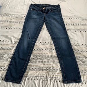 Size 4 American Eagle Skinny Jeans